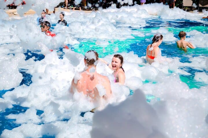 Ramayana Water Park Pattaya — Full-Day Guide to 21 Slides, Wave Pools & Lazy River photo 5
