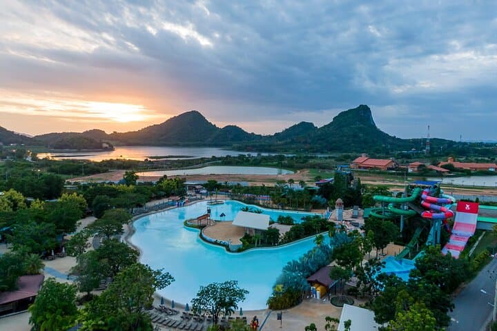 Ramayana Water Park Pattaya — Full-Day Guide to 21 Slides, Wave Pools & Lazy River photo 6