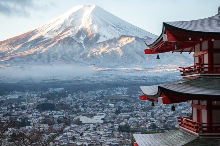4-Day Tokyo & Mt. Fuji Tour — Yanaka, Hakone, Lake Ashi & Shinkansen Return photo 4