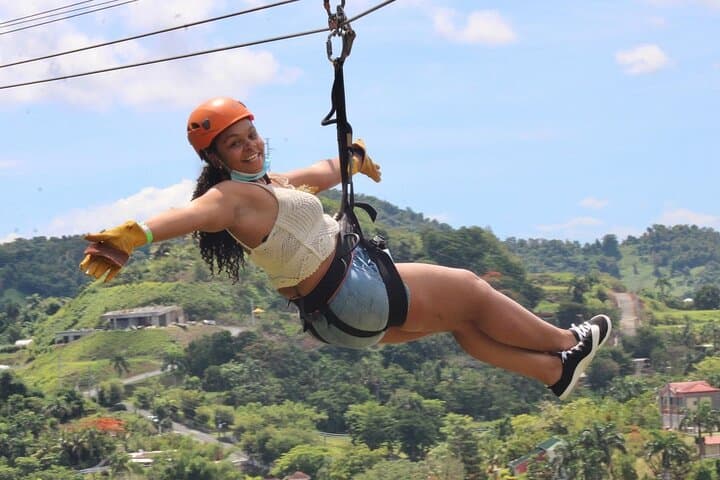 Rainforest Zipline in El Yunque Foothills — Luquillo Zipline Experience photo 5
