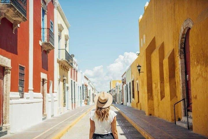 Chichén Itzá in a Day: Ruins, Cenote Swim and Valladolid Cultural Walk photo 4
