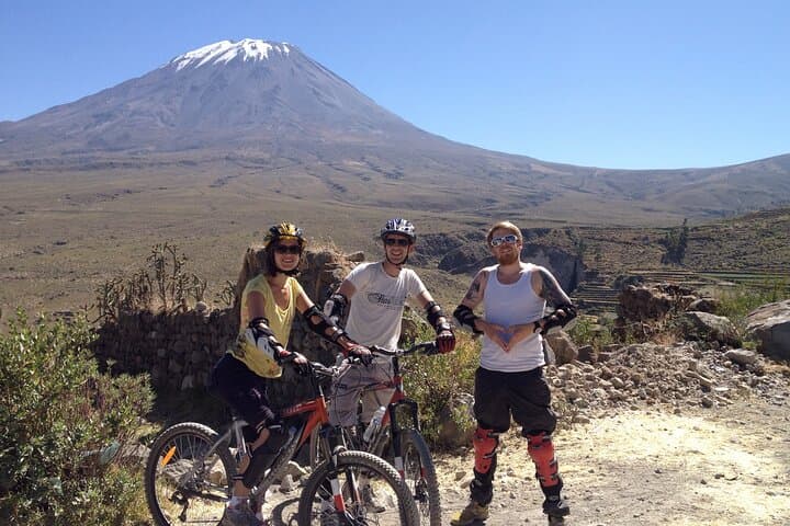 Mountain Biking Around Misti Volcano: Half-Day Arequipa Trail Ride photo 3