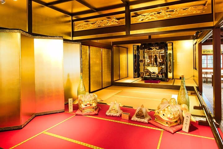 Private Kaga Photoshoot: Full-Day Photographer Tour to Yamanaka, Natadera & Kakusenkei photo 2