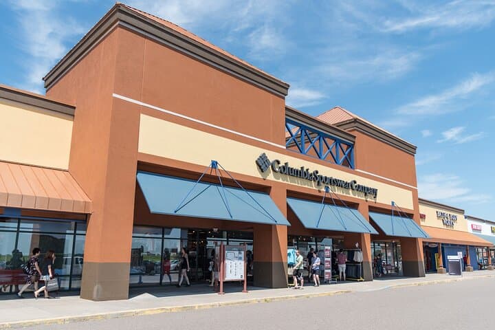 Private Shopping Shuttle: Minneapolis to Albertville Premium Outlets photo 6