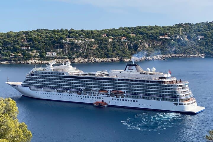 Private 7-Hour French Riviera Shore Excursion: Custom Minivan Tour from the Port