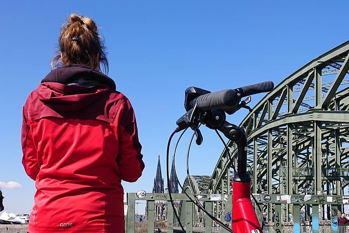 Exclusive E‑Bike Tour of Cologne: 3.5‑Hour Small‑Group City Ride photo 4