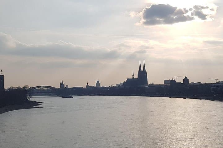 Exclusive E‑Bike Tour of Cologne: 3.5‑Hour Small‑Group City Ride photo 1