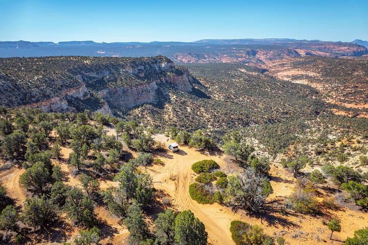 Exploring East Zion’s Red Canyon: A Jeep Tour Through Time and Terrain photo 6
