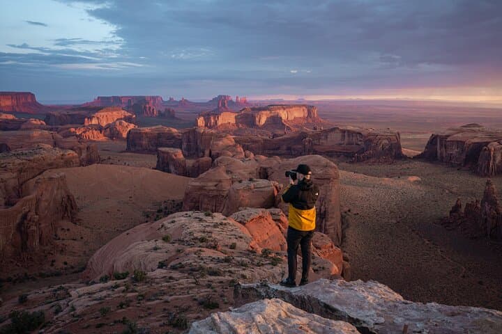 Unlocking the Secrets of Hunts Mesa: A 7-Hour Monument Valley Adventure