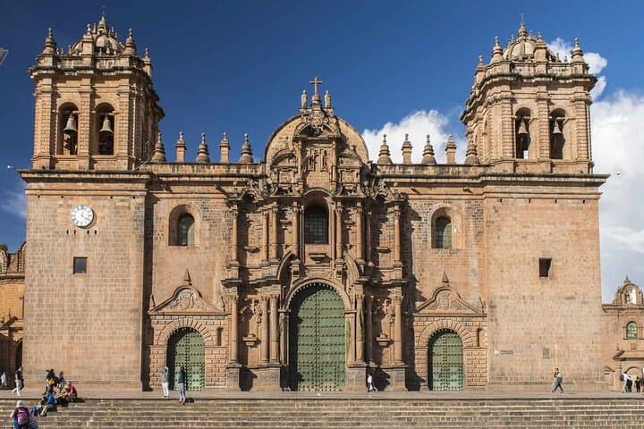 5-Day Cusco Adventure: Machu Picchu, Sacred Valley & Vinicunca (Seven Colors Mountain) photo 3