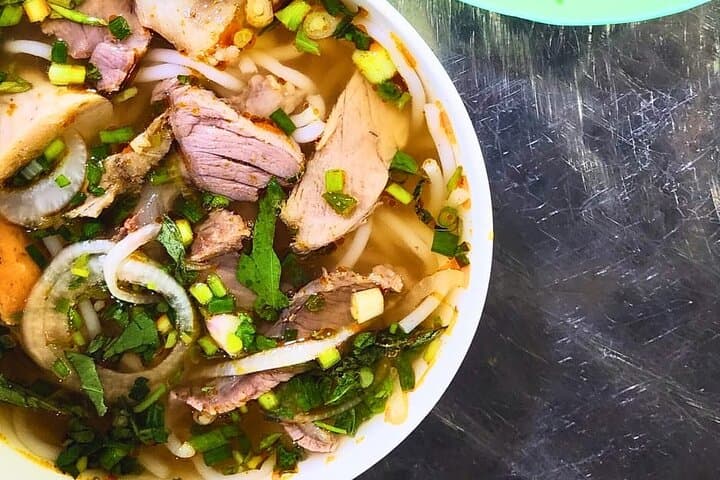 Saigon Walking Food Tour: 13 Tastings Through Districts 3, 10 & 5 photo 4
