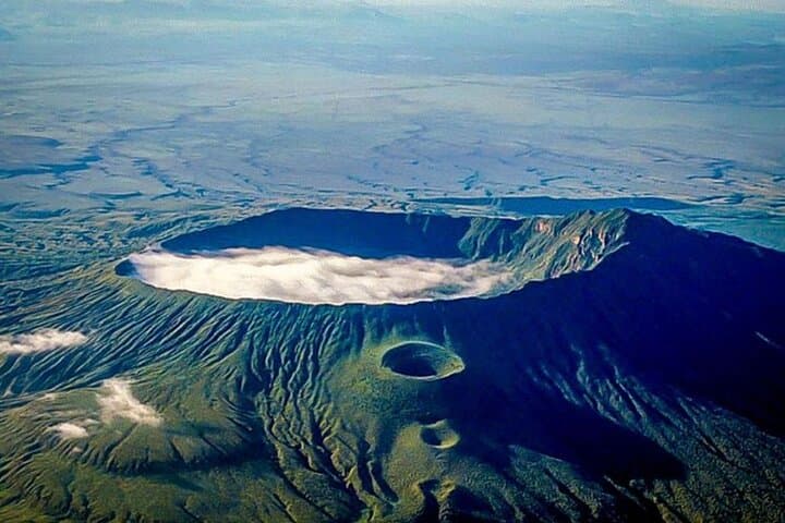 Summit Mount Longonot and Lake Naivasha Boat Ride: A Rift Valley Day Trip photo 4