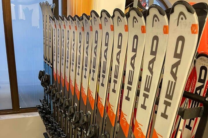 Ski & Snowboard Rentals at Bansko Gondola — Rent Gear at the Lift photo 3