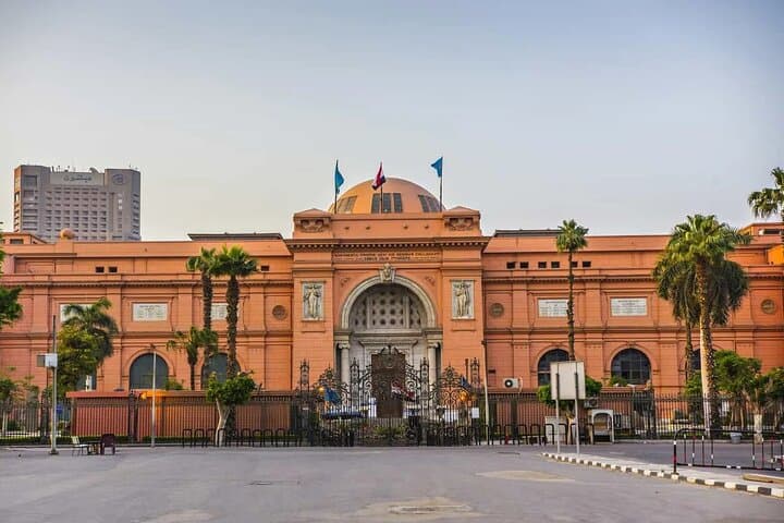 Private Giza Pyramids and Egyptian Museum Tour — Full-Day Cairo Highlights photo 4