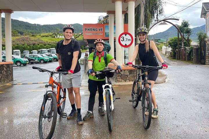Bike and Hike to Lang Biang Peak: Cycling and Summit Trek from Da Lat photo 1