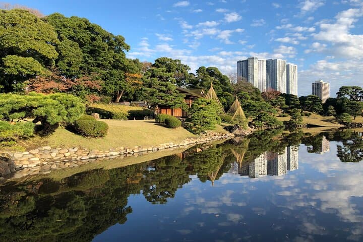 Tokyo Afternoon City Tour: Samurai Garden, Sumida River Cruise & Asakusa photo 2
