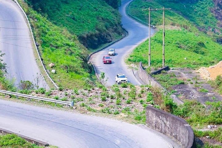 Ha Giang Loop 4-Day Motorbike Tour from Sapa: Ma Pi Leng Pass & Nho Que River photo 3