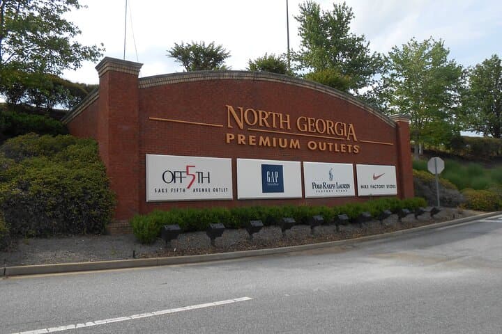 Private Shopping Tour from Atlanta to North Georgia Premium Outlets