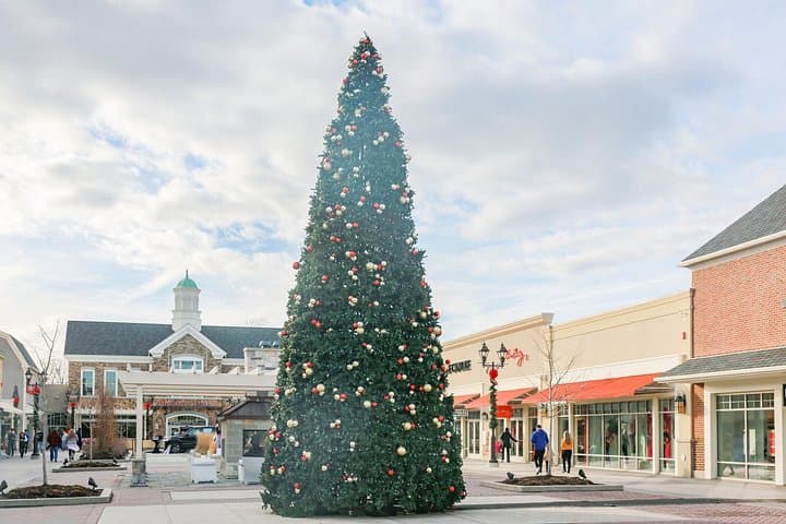 Private Shopping Transfer from Philadelphia to Gloucester Premium Outlets — Roundtrip Comfort photo 2