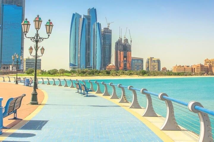 Dubai to Abu Dhabi Full-Day Private Tour — Sheikh Zayed, Qasr Al Watan & Corniche Highlights photo 2
