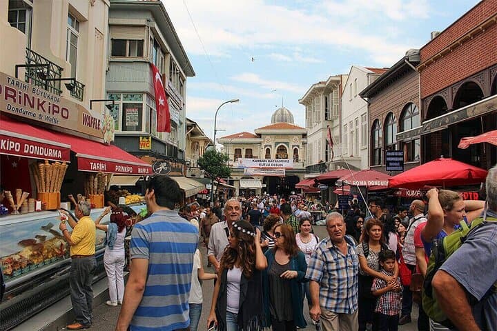 Full-Day Princes’ Islands Ferry and Büyükada Exploration from Istanbul photo 5