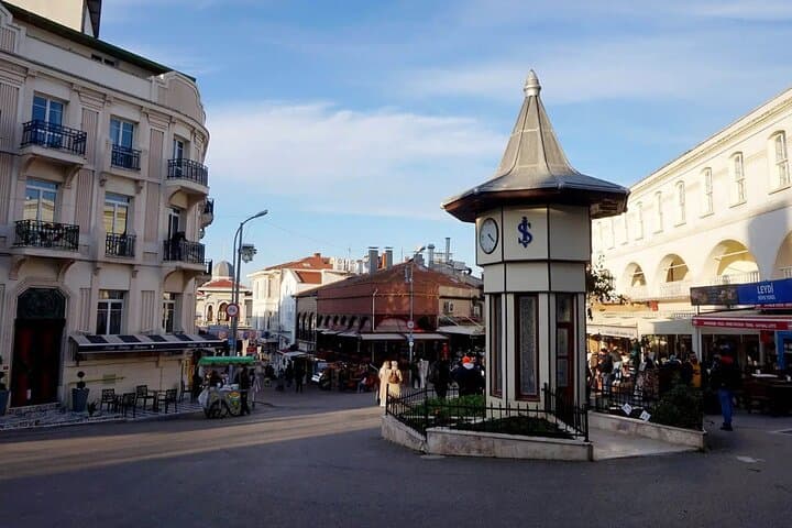 Full-Day Princes’ Islands Ferry and Büyükada Exploration from Istanbul photo 6