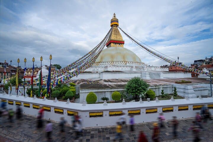 Private 6-Day Kathmandu & Pokhara Tour: Heritage, Lakes, and Himalayan Views photo 2
