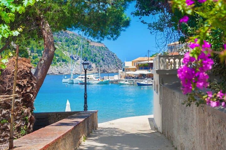 Fiscardo Shore Excursion: Kefalonia Highlights — Myrtos, Melissani & Antisamos photo 5