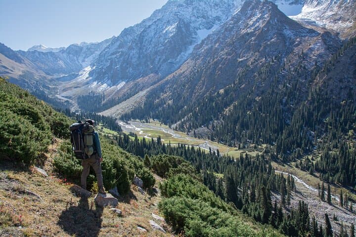 7-Day Tian Shan Trek: Ala-Kul, Telety Pass & Jeti-Oguz Valley photo 3