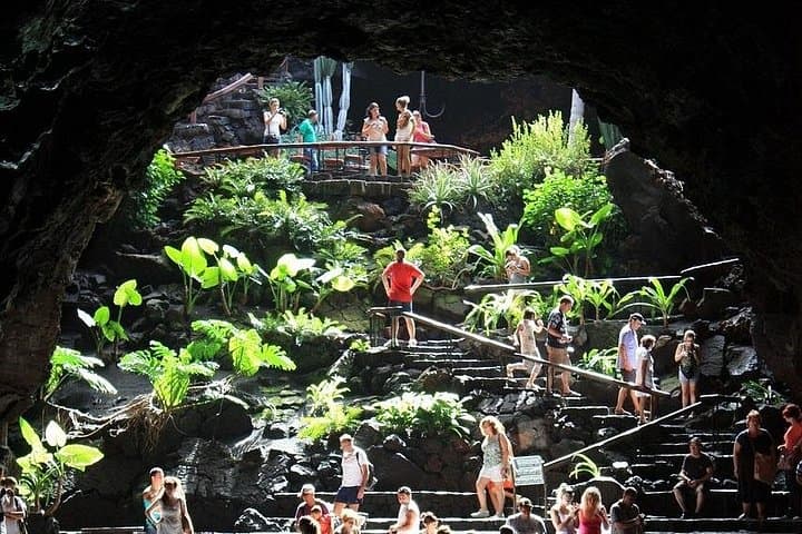 Timanfaya to Jameos: Full-Day Lanzarote Volcanic Highlights Tour photo 4