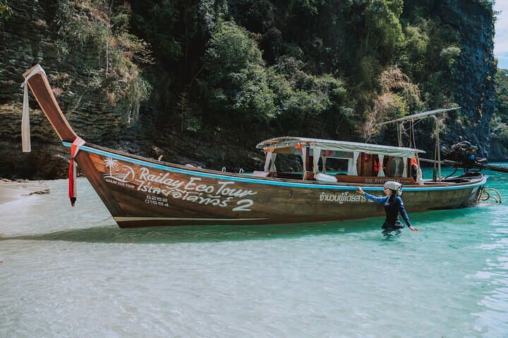 Phuket Private Longtail: Luxury 4-Island Day Tour for Snorkel and Beach photo 6
