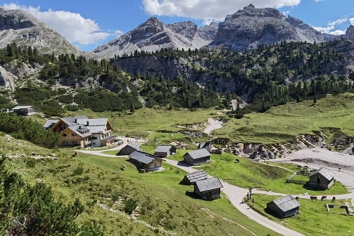 Dolomites Alta Via Multi-Day Hiking Tour — 2–4 Day Rifugio Trek photo 6