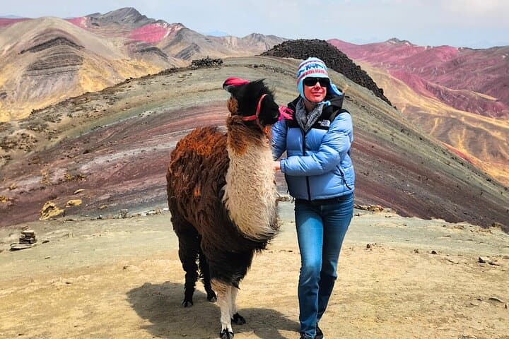 Palcoyo Colored Mountain Tour with Alpacas — Easy High-Altitude Hike from Cusco photo 4