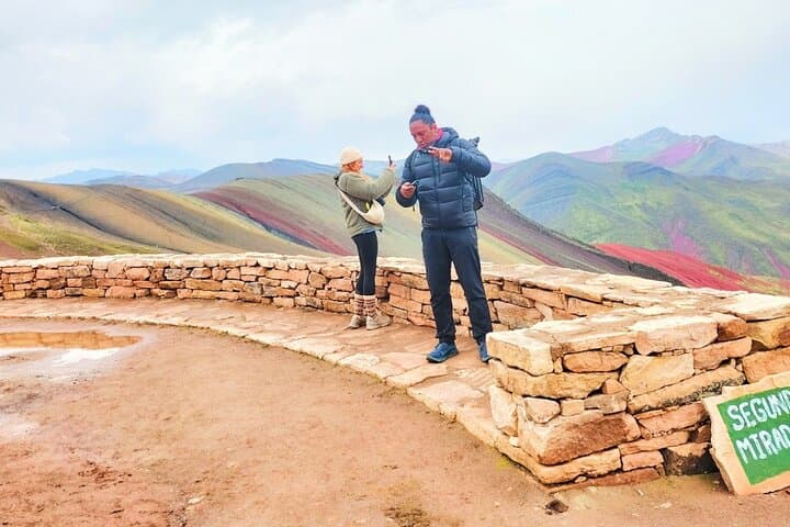 Palcoyo Colored Mountain Tour with Alpacas — Easy High-Altitude Hike from Cusco photo 6