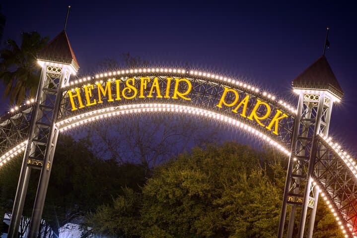 Private Romantic Tour — Enchanting San Antonio River Walk, Alamo & Tower Views photo 5