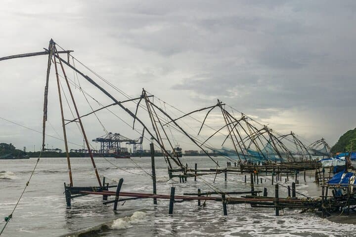 Fort Kochi & Mattancherry 3-Hour Walking Tour: Chinese Nets, Churches & Paradesi Synagogue photo 2