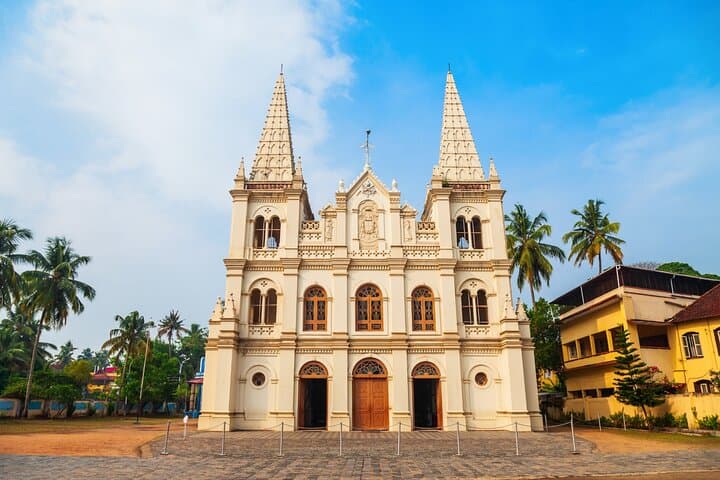 Fort Kochi & Mattancherry 3-Hour Walking Tour: Chinese Nets, Churches & Paradesi Synagogue photo 1