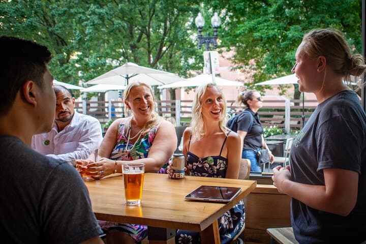 Gaslamp History Pub Crawl: San Diego Small-Group Walking Tour & Beer Crawl