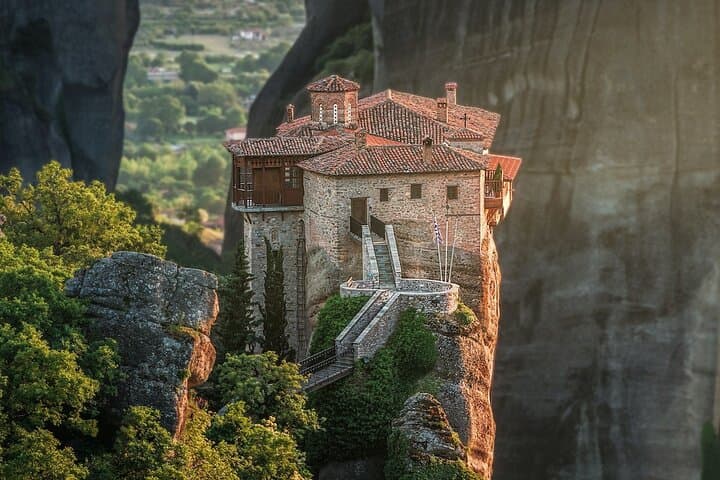 Private Day Trip from Athens to Meteora by VIP Minibus — Full-Day Tour Guide photo 6
