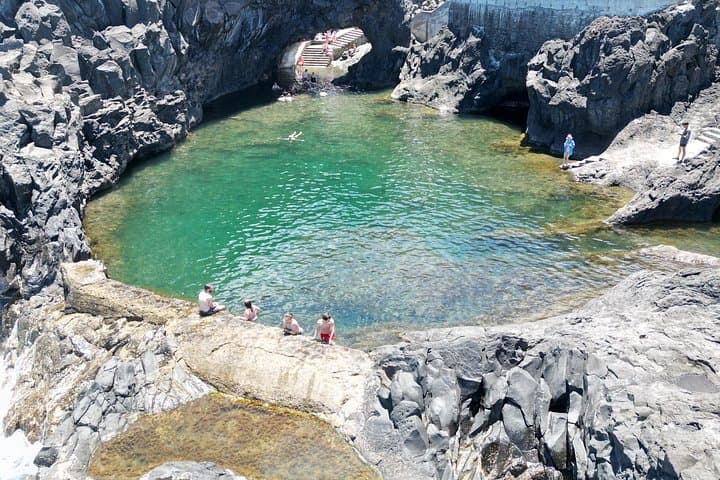 Northwest Madeira 4x4: Fanal, Paul da Serra & Porto Moniz Pools photo 2