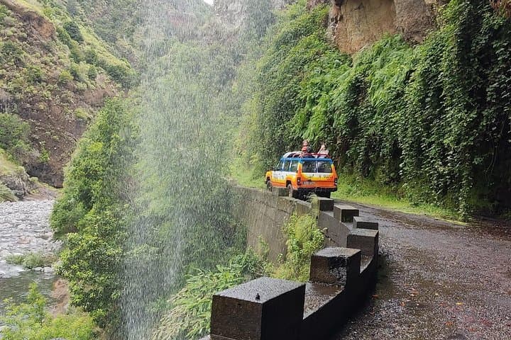 Northwest Madeira 4x4: Fanal, Paul da Serra & Porto Moniz Pools photo 4