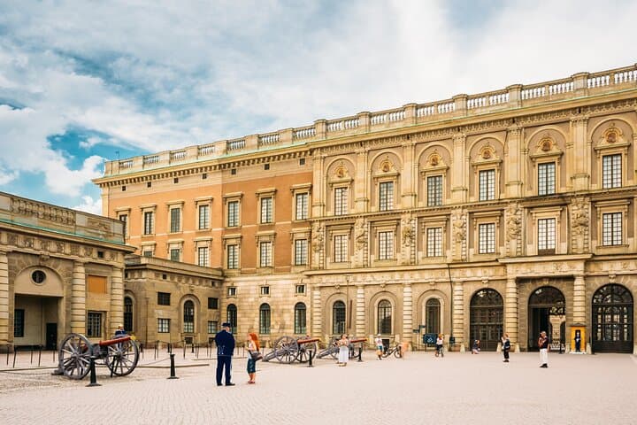 Stockholm Old Town Walking Tour — Gamla Stan, Royal Palace & Vasa Museum Options photo 4
