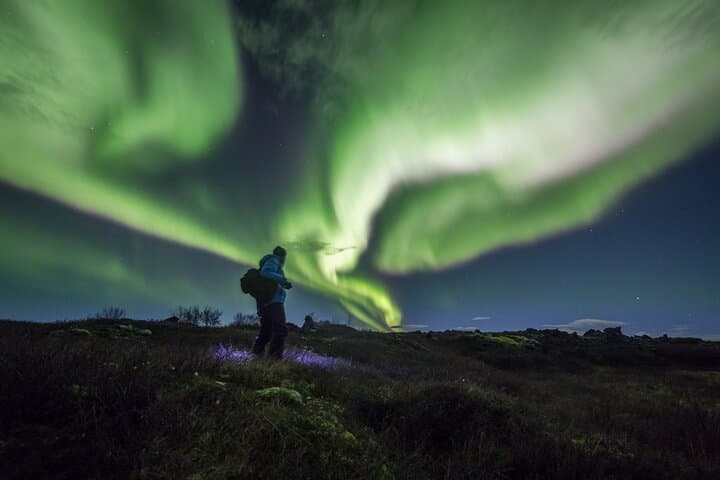 Private Northern Lights Super Truck Tour from Reykjavík photo 3