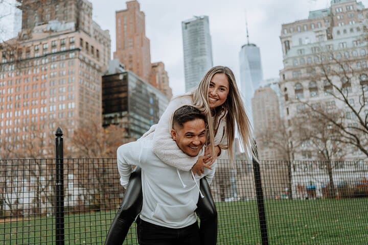 Private Midtown Romantic Stroll — 2-Hour Couples Walking Tour in NYC photo 5