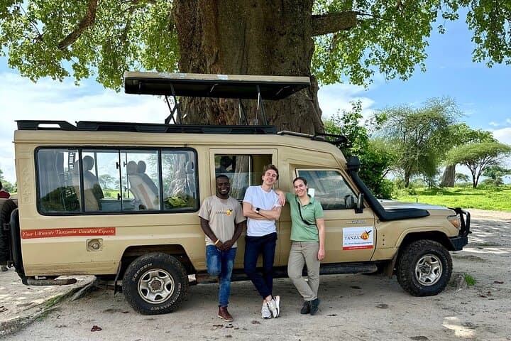 4-Day Safari: Tarangire, Manyara, Ngorongoro & Lake Eyasi Wildlife Circuit photo 3