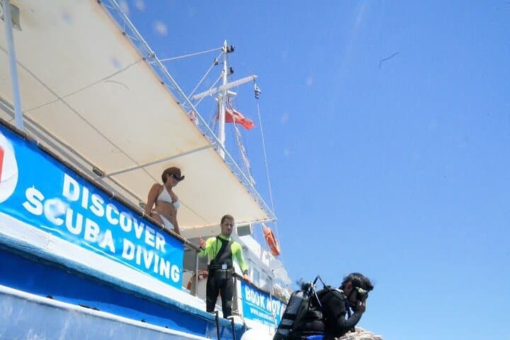 Discover Scuba Diving in Paros: Beginner Introductory Dives with Expert Instructors photo 6