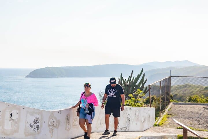 Huatulco Highlights: Guided Bay Viewpoints, Oaxacan Tasting & Artisan Markets with Pickup photo 6