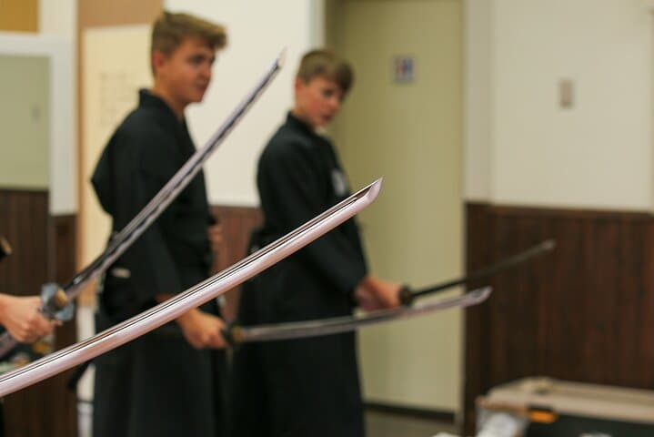 Iaido in Tokyo: Learn Samurai Sword-Drawing at Hogyokukai
