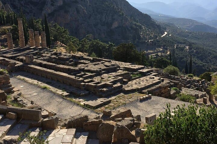 Full-Day Delphi and Arachova Tour: Ancient Oracle, Mountain Villages & Thermopylae photo 2