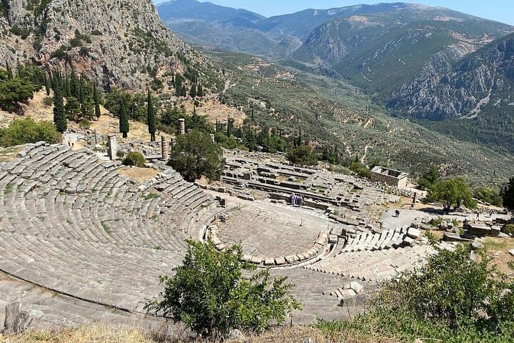 Full-Day Delphi and Arachova Tour: Ancient Oracle, Mountain Villages & Thermopylae photo 4